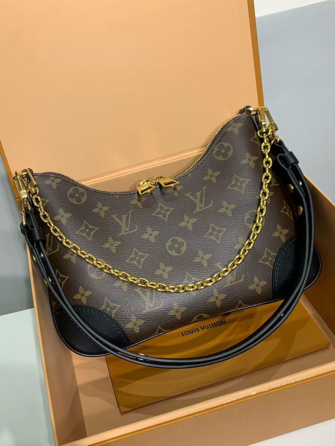 新年啟新包👜步履皆高光