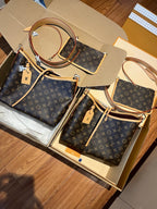 ◾️M46203 Authentic vs. Channel-Quality Authentic Products: I was so excited when I saw this picture! Carryall has once again created a legend both domestically and internationally.