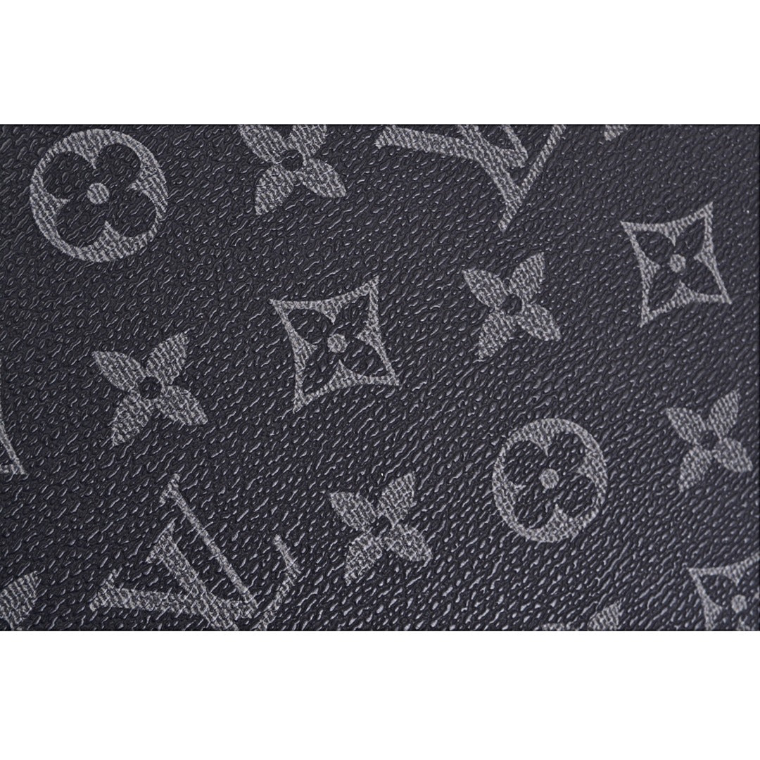 Louis Vuitton/路易威登LV 經典棋盤格手袋POCHETTE VOYAGE盥洗包手拿包Size：26cm 原廠布料材質電鍍五金款式編號：A-5605605630