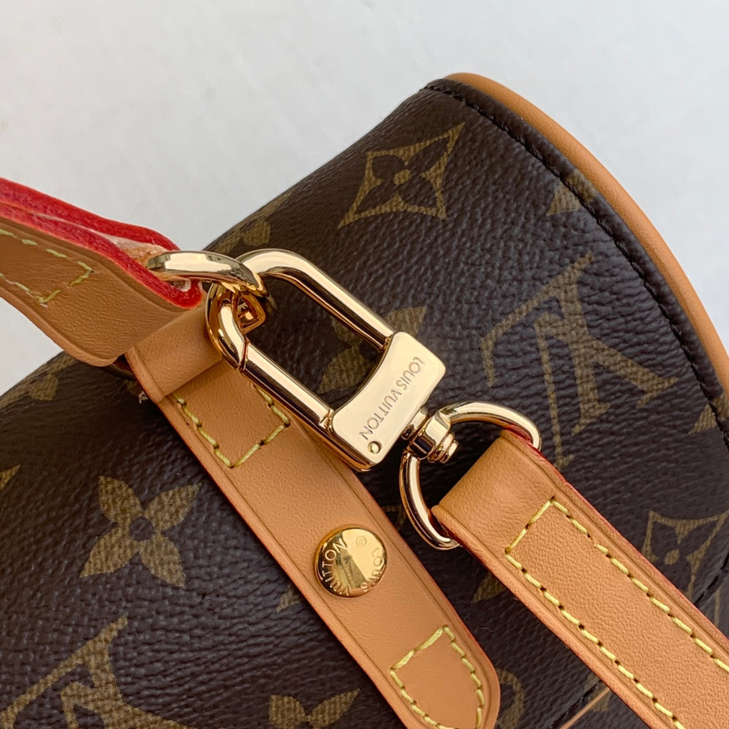 M45380老花雙肩包Marelle 中古款vintage中的變形金剛可以手提單肩斜挎雙肩超級實用多功能主要男女都適合。 值得get一隻！郵差包的鼻祖一包三種背法，可以單肩斜挎雙肩男女都適合尺寸：31 x 25 x 6 厘米#15760