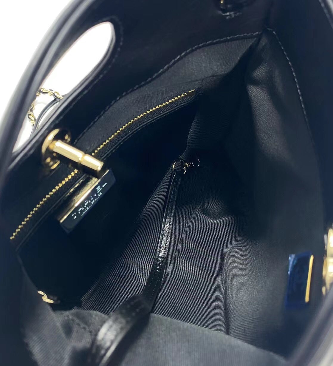 小號4133型號五年後回歸的31 bag 多加一個精緻mini尺寸，更乖巧帥氣，更日常更百搭⚠️