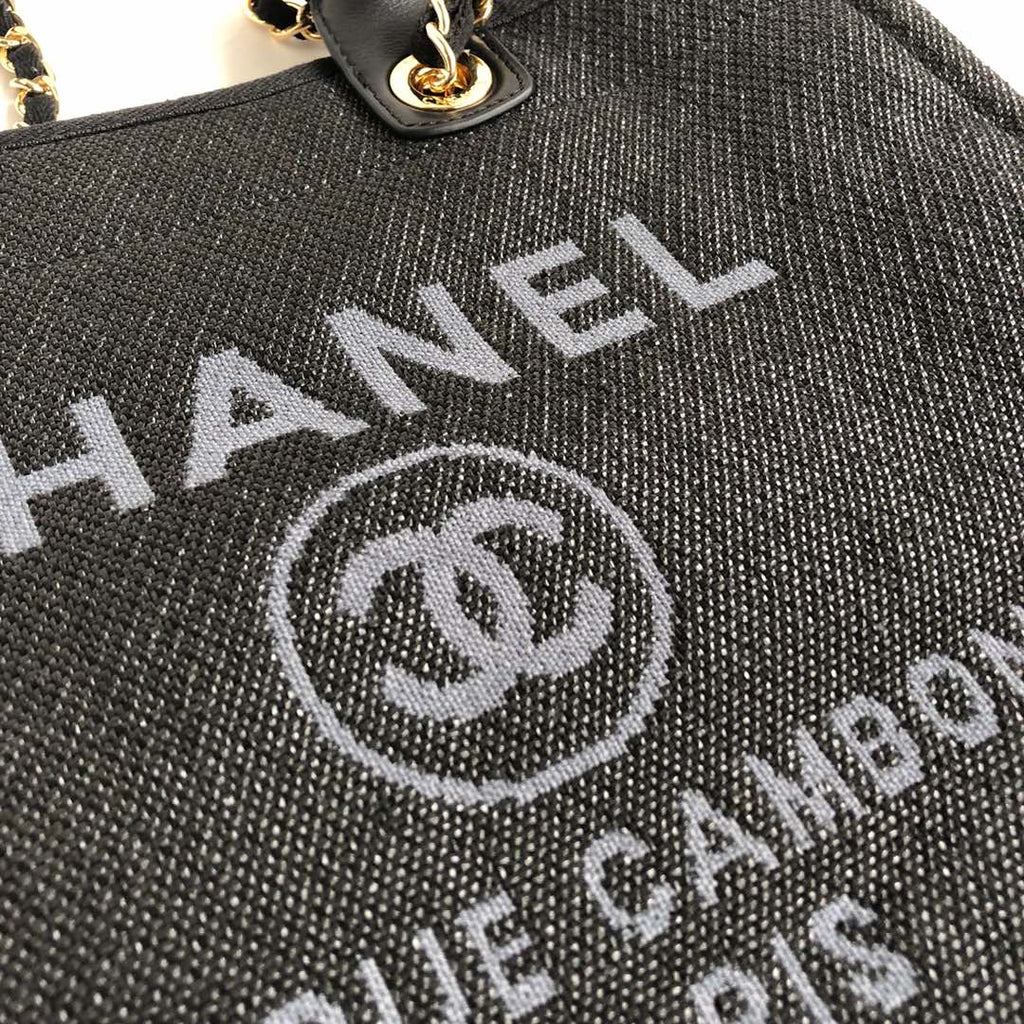 【回貨了🔥】沙灘包🍎deauville🍯春夏迪拜度假系列🌯經典購物袋帶手柄大號媽咪包🌬夏天時尚搭檔🍇同樣繫編織出來的Logo 越發自然🏓🏓簡易的搭扣設計尺寸:38*29*20
