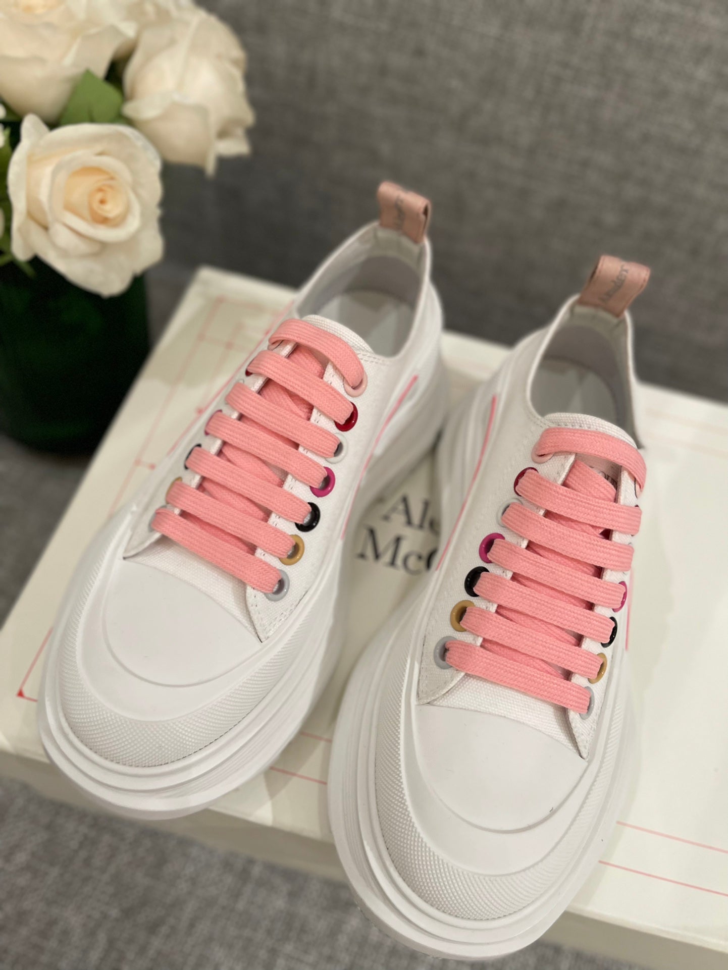 【新色高版本】 女Mcq厚底帆布休閒鞋//小羊裡//tpu橡膠組合size35-39/40不退換