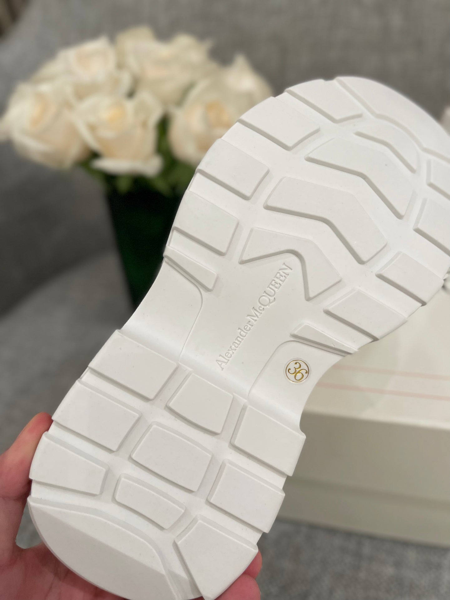 【新色高版本】 女Mcq厚底帆布休閒鞋//小羊裡//tpu橡膠組合size35-39/40不退換