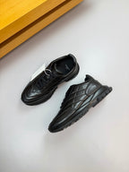 【GIVENCHY】紀梵希💰 -高端品質原單·休閒運動鞋-鞋面；🔝反絨小牛皮、納帕小牛皮車縫線、鞋舌.空壓品牌logo、後跟.注塑品牌logo -內裡：水染牛皮-大底：超輕抽氣：39-44（38，45，可訂做)·GVC0137