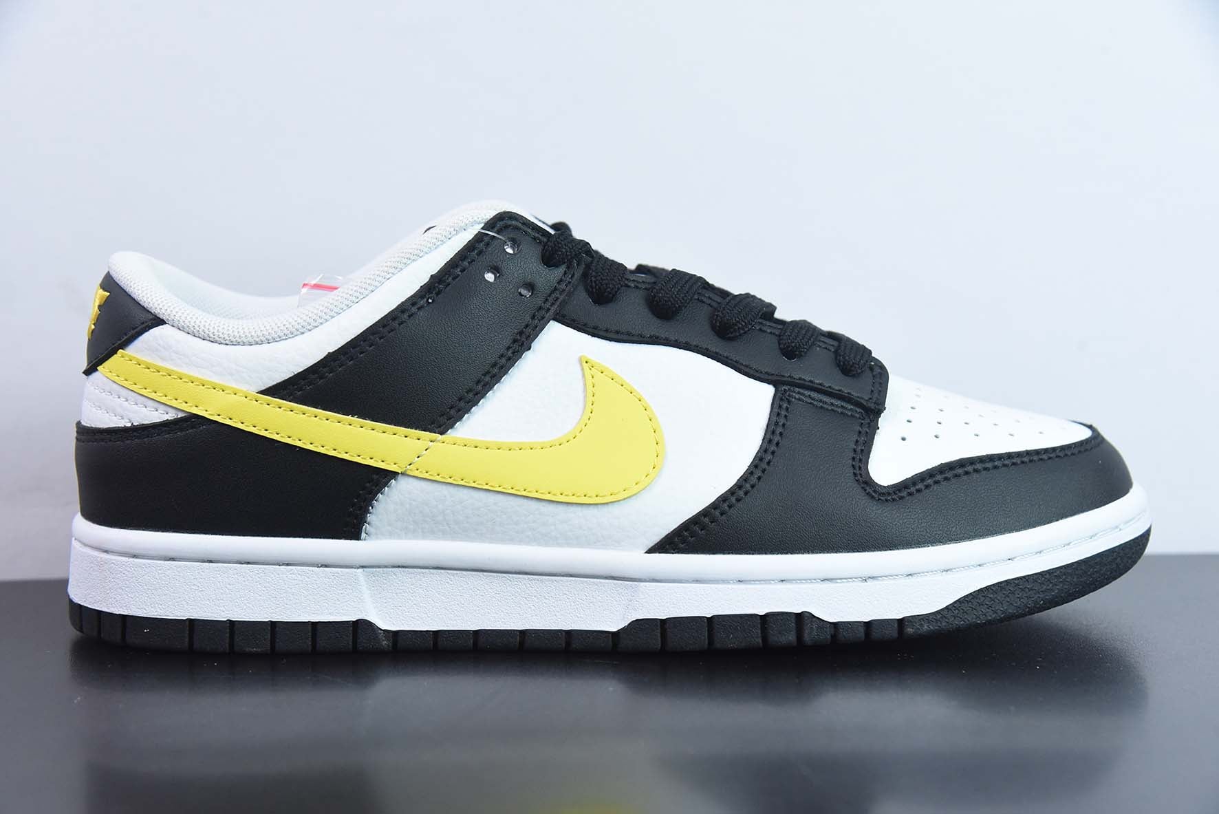 IFWX87813535 NK SB Dunk Low 「黑白黃」熊貓貨號：FQ2431 001 尺寸：36-47.5