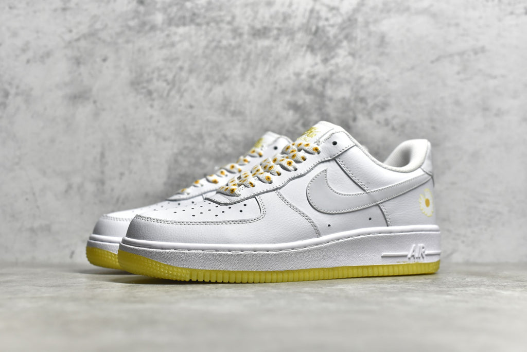 # 公司級NK Air Force 1 空軍一號黃雛菊官方同步原廠中底鋼印、拉幫完美官方貨號：CR6566-098 SIZE：36 36.5 375 36.5 385 36.5 385 36.5 385 36.5 385 36.5 385 36.5 385 36.5 385 36.5 385 3. 42.5 43 44 44.5 45