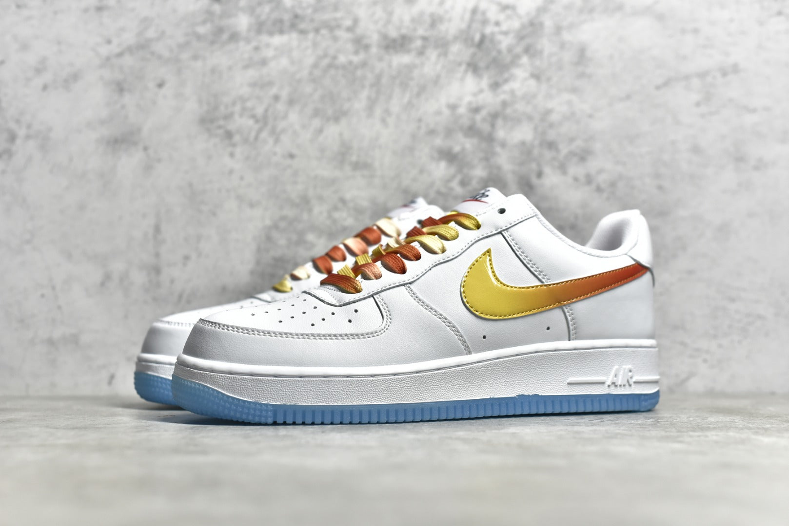 # 公司等級NK Air Force 1 Low '07 白紅黃漸變低幫空軍一號休閒板鞋原廠鞋盒訂製皮料原楦原紙板水晶大底純正版型高清潔度內置全掌氣墊貨號：NJ5696-789 Size：36 36.5 37.5 4584. 43 44 44.5 45