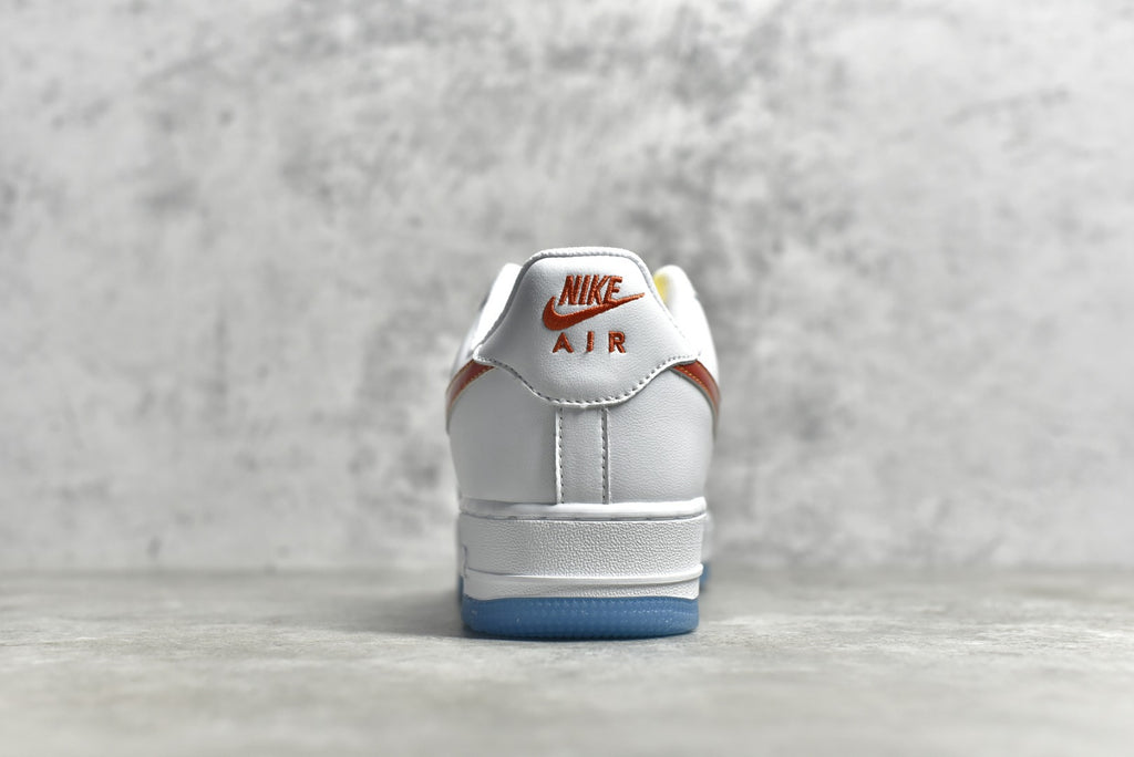 # 公司等級NK Air Force 1 Low '07 白紅黃漸變低幫空軍一號休閒板鞋原廠鞋盒訂製皮料原楦原紙板水晶大底純正版型高清潔度內置全掌氣墊貨號：NJ5696-789 Size：36 36.5 37.5 4584. 43 44 44.5 45