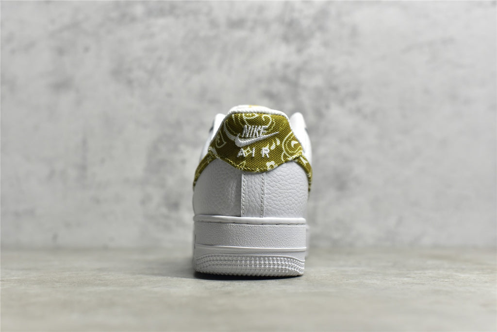 # 公司級Nk Air Force 1'07 Low 空軍一號低幫休閒板鞋DJ9942-101 尺寸：36 36.5 37.5 38 38.5 39 40 40.5 41 42 42.5 43 4454.5 44454.5 44