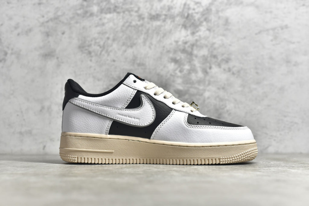 # 公司等級NK Air Force 1 空軍一號復古熊貓官方同步原廠中底鋼印、拉幫完美官方貨號：DJ7015-101 SIZE：36 36.5 375 36.5 45.36. 42.5 43 44 44.5 45