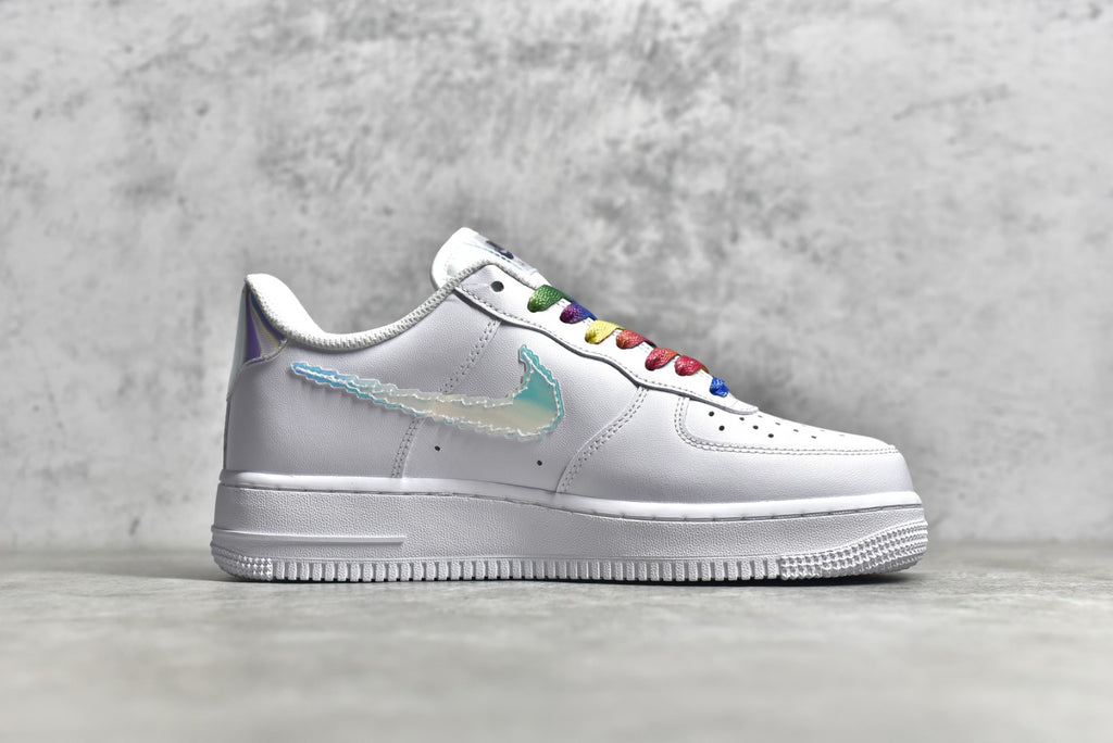 # 公司等級NK Air Force 1 空軍一號七彩鐳射官方同步原廠級原楦頭原紙板打造純正空軍版型#專注外貿渠道全掌內置蜂窩氣墊#原盒配件原廠中底鋼印、拉幫完美官方貨號：DC1699-100 SIZE：36 36.5 375 50375. 42 42.5 43 44 44.5 45
