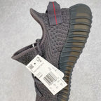 純原版Yeezy Boost 350 V2 黑滿天星貨號：FU9007全套原楦原紙版原鞋開模完美打造採用辰元飛織魚絲網原廠面非進口機台大底原廠半透明RB巴斯夫滿釘大底原廠東莞百宏3M反光鞋帶質感一致原廠鑫成新粉原鞋墊LOGO膠漿印花鈦金針與高士馬克線針車精工打造一切遵循原廠指令單採購同源原材採購全套原廠進口材料原紙版原楦頭一切同源公司大幾率過驗混賣無壓力