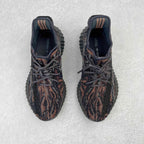 ＃純原Yeezy Boost 350 V2 黑色暴龍獸GW3774全套原楦原紙版原鞋開模完美打造採用辰元飛織魚絲網原廠面非進口機台大底原廠半透明RB巴斯夫滿釘大底原廠東莞百宏3M反光鞋帶質感一致原廠鑫成新粉原鞋墊LOGO膠漿印花鈦金針與高士馬克線針車精工打造一切遵循原廠指令單採購同源原材採購全套原廠進口材料原紙版原楦頭一切同源公司貨大幾率過驗混賣無壓力