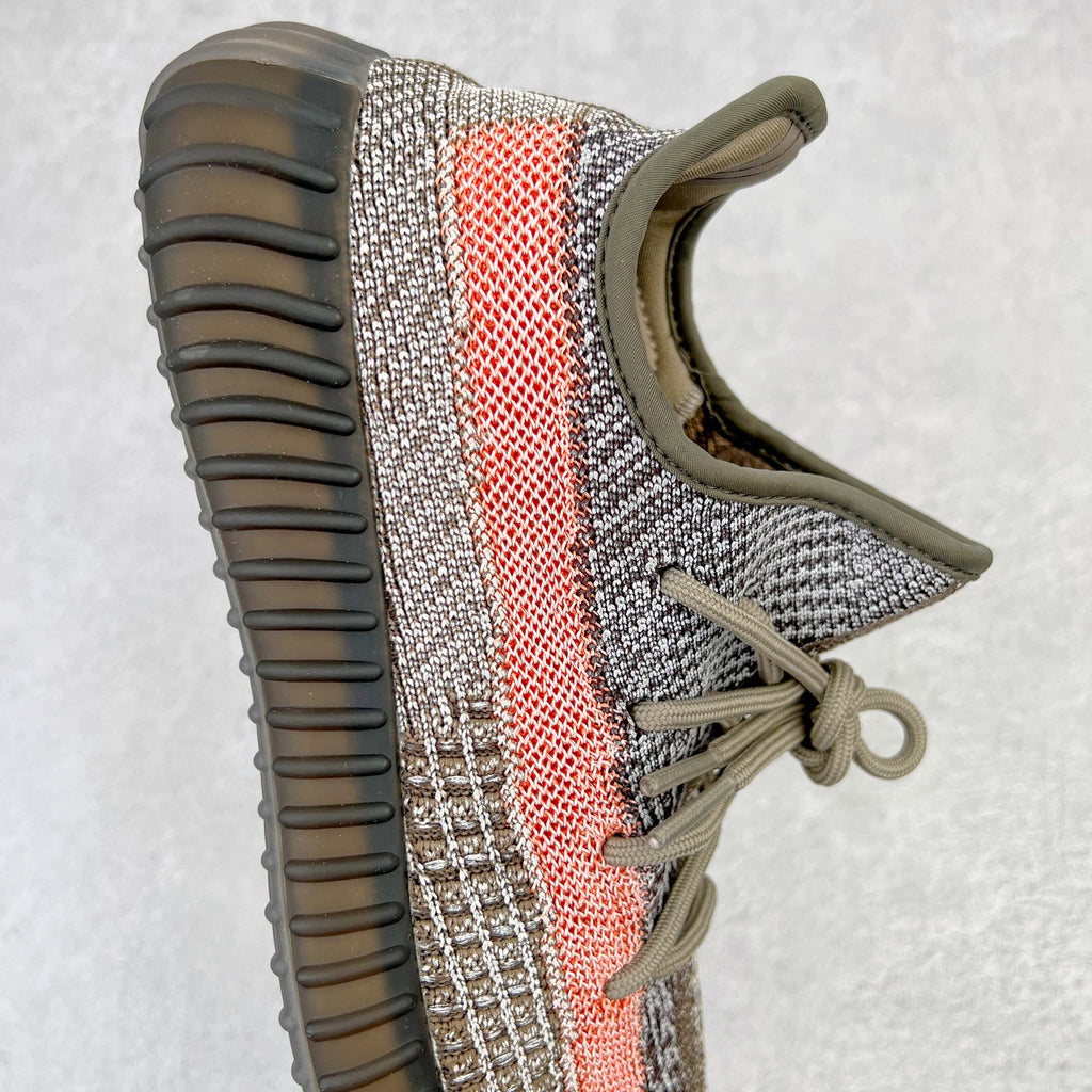 ＃純原Yeezy Boost 350 V2 火山灰GW0089全套原楦原紙版原鞋開模完美打造採用辰元飛織魚絲網原廠面非進口機台大底原廠半透明RB巴斯夫滿釘大底原廠東莞百宏3M反光鞋帶質感一致原廠鑫成新粉原鞋墊LOGO膠漿印花鈦金針與高士馬克線針車精工打造一切遵循原廠指令單採購同源原材採購全套原廠進口材料原紙版原楦頭一切同源公司貨大幾率過驗混賣無壓力‼