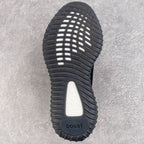 ＃ Yeezy Boost 350 V2"Dazzling Blue" 黑藍GY7164全套原楦原紙版原鞋開模完美打造採用辰元飛織魚絲網原廠面非進口機台大底原廠半透明RB巴斯夫滿釘大底原廠東莞百宏3M反光鞋帶質感一致原廠鑫成新粉原鞋墊LOGO膠漿印花鈦金針與高士馬克線針車精工打造一切遵循原廠指令單採購同源原材採購全套原廠進口材料原紙版原楦頭一切同源公司貨大幾率過驗混賣無壓力‼