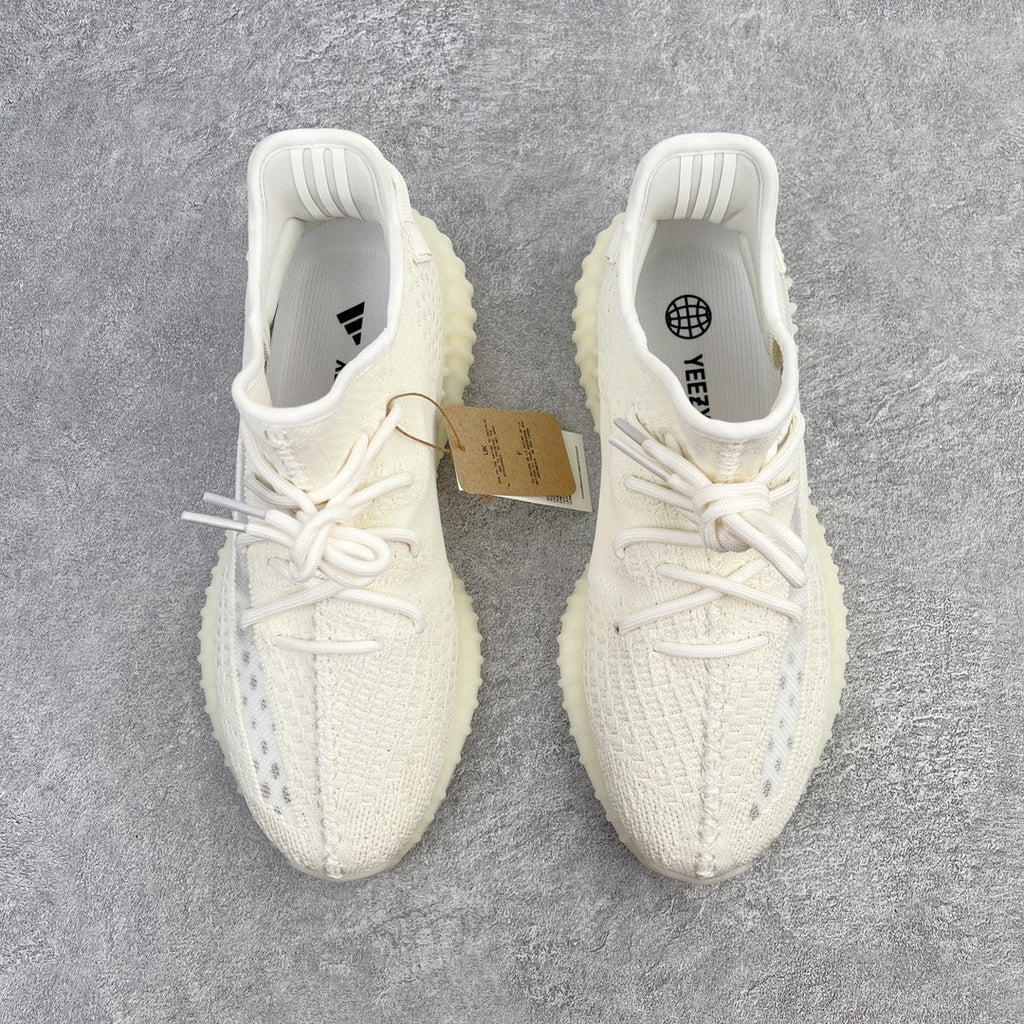 純原版Yeezy Boost 350 V2"Pure Oat" 純白鏤空HQ6316全套原楦原紙版原鞋開模完美打造採用辰元飛織魚絲網原廠面非進口機台大底原廠半透明RB巴斯夫滿釘大底原廠東莞百宏3M反光鞋帶質感一致原廠鑫成新粉原鞋墊LOGO膠漿印花鈦金針與高士馬克線針車精工打造一切遵循原廠指令單採購同源原材採購全套原廠進口材料原紙版原楦頭一切同源公司大幾率過驗混賣無壓力‼ ️