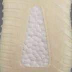 純原版Yeezy Boost 350 V2 冰藍天使貨號：FW3043全套原楦原紙版原鞋開模完美打造採用辰元飛織魚絲網原廠面非進口機台大底原廠半透明RB巴斯夫滿釘大底原廠東莞百宏3M反光鞋帶質感一致原廠鑫成新粉原鞋墊LOGO膠漿印花鈦金針與高士馬克線針車精工打造一切遵循原廠指令單採購同源原材採購全套原廠進口材料原紙版原楦頭一切同源公司大幾率過驗混賣無壓力‼ ️