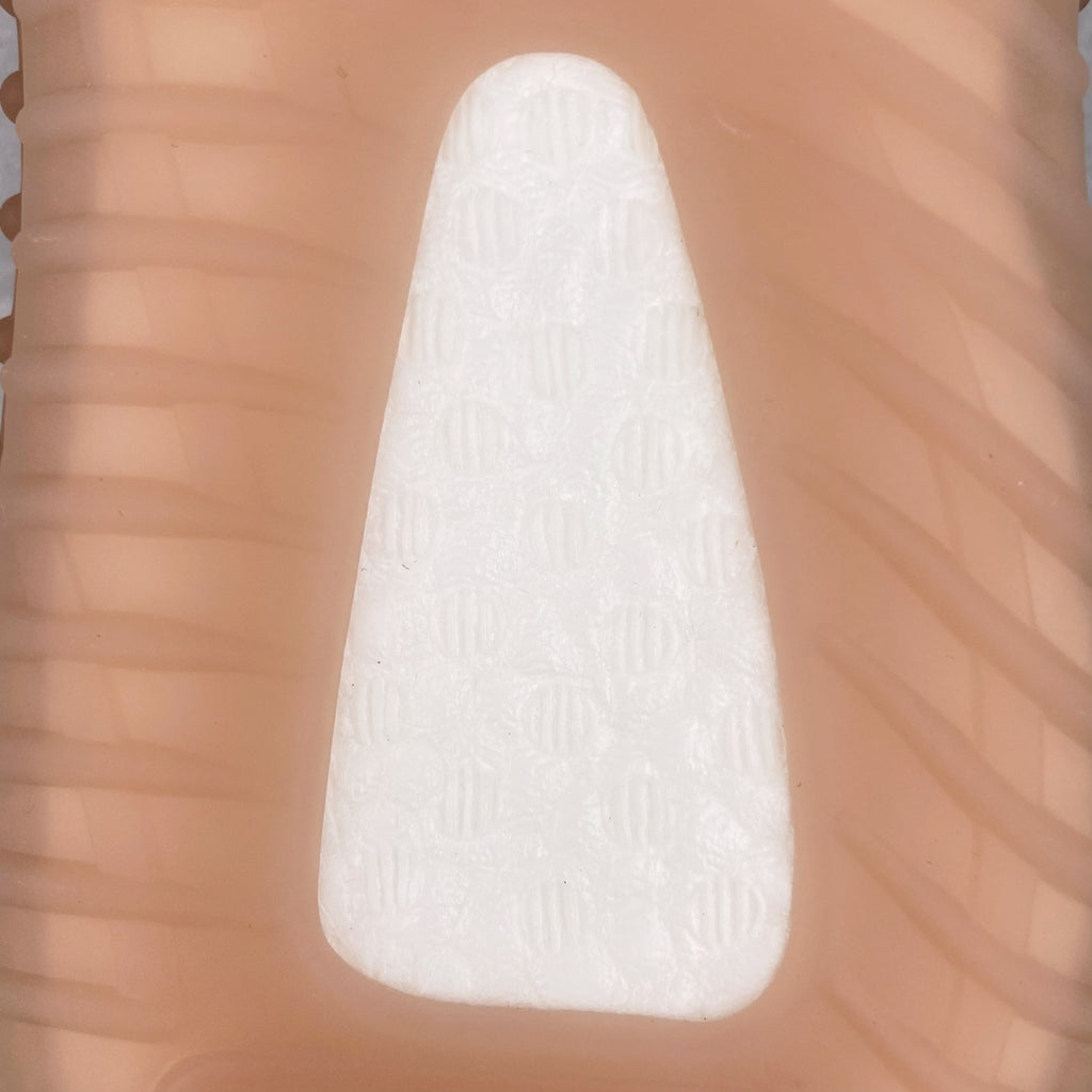 純原版本Yeezy Boost 350 V2 水洗棕藍貨號：H02795全套原楦原紙版原鞋開模完美打造採用辰元飛織魚絲網原廠面非進口機台大底原廠半透明RB巴斯夫滿釘大底原廠東莞百宏3M反光鞋帶質感一致原廠鑫成新粉原鞋墊LOGO膠漿印花鈦金針與高士馬克線針車精工打造一切遵循原廠指令單採購同源原材採購全套原廠進口材料原紙版原楦頭一切同源公司大幾率過驗混賣無壓力‼ ️