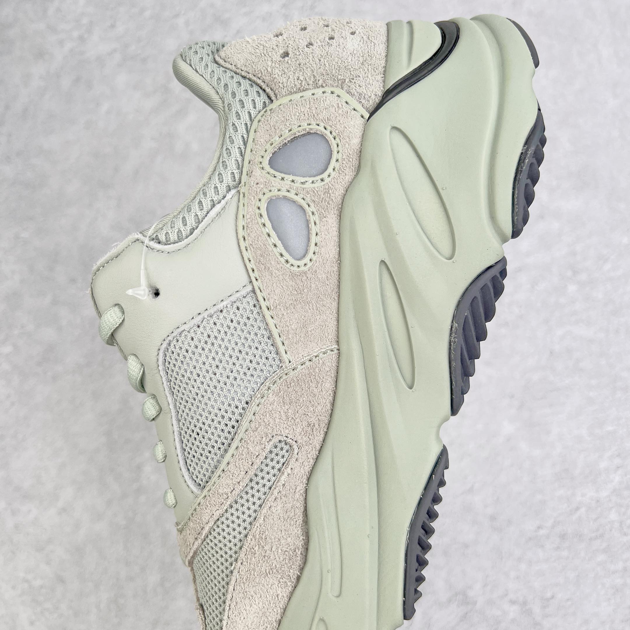＃純原Yeezy Boost Runner 700 海鹽白EG7487 原楦原紙板開發完美低趴原鞋韻味市場同價位區間性價比絕無第二家正確頭層牛巴革材質原廠3D檔案資料原廠紙板頭層皮料細節與正品對版中底壓片底料Baize363353530003300003 紙本35330333片材：36330033000033 紙本3533630330紙。 37 38 38.5 39 40 40.5 41 42 42.5 43 44 44.5 45 46 47 48 編碼：Yby3936050