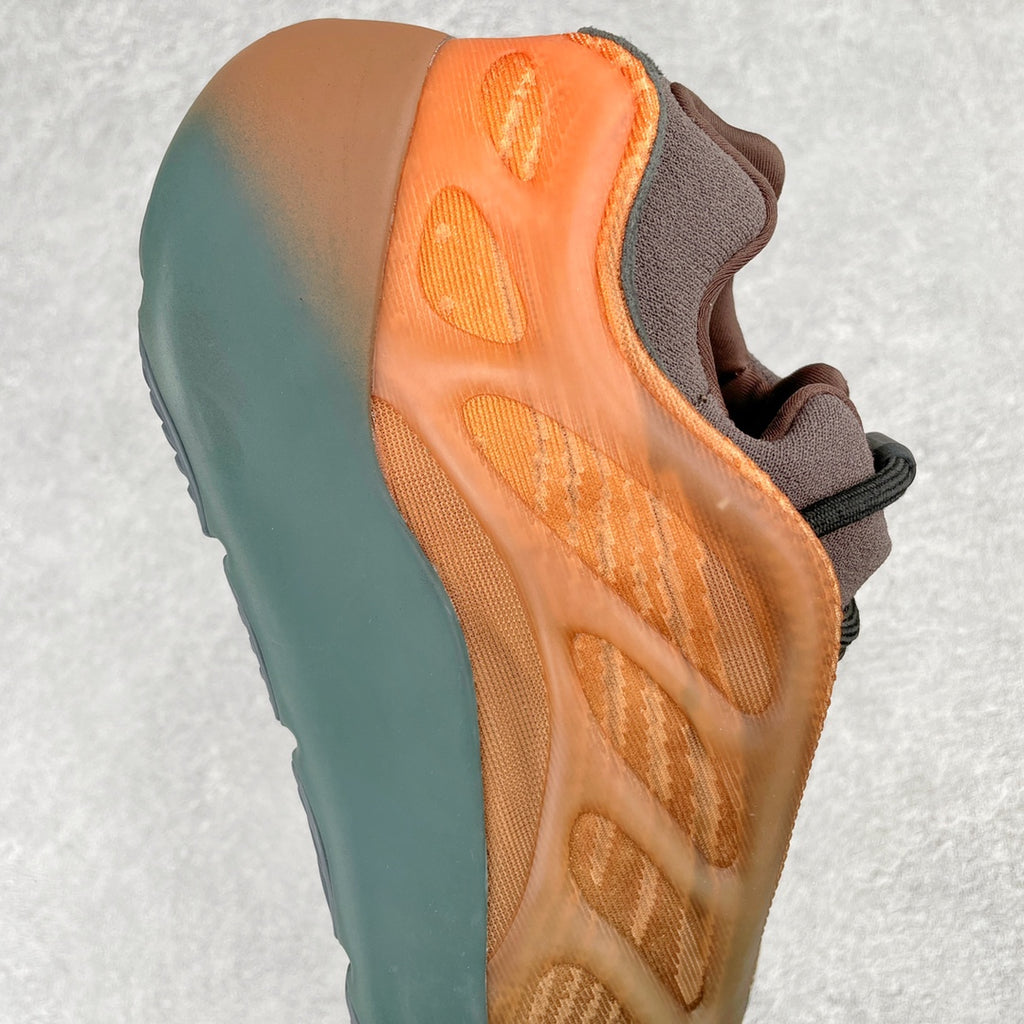 ＃純原Yeezy 700V3 焦糖黃GY4109 開發室提前原鞋購回開發原裝BOUNCE 聚氨酯包裹EVA 發泡材質中底打造正確甲卡織面夜光效果等均最大程度還原公司細節不斷修正尺寸44 44.5 45 46 47 48 編碼：Xby3936070
