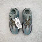 ＃ Yeezy Boost Runner 700 ＃原楦原紙板開發，完美“低趴”原鞋韻味正確頭層牛巴革材質原廠3D檔案數據原廠紙板頭層皮料細節與正品對版中底內置Basf 科技材質輕便穿著軟硬硬適中全套紙板模具原廠3M3Mize 3Mize 3838535353M3M3M 3M353Mize 3M38353M 303M 303M3573 月：反光皮料40.5 41 42 42.5 43 44 44.5 45 46 編碼：by3936000