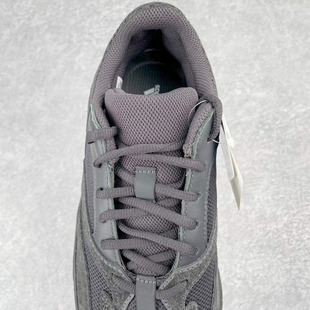 YEEZY BOOST 700 黑生膠FV5304完美零瑕疵沖正絕不翻車全套原廠楦頭開版原鞋開模原廠EVA中底內嵌全掌巴斯夫原底原廠材料渠道遵循萬邦指令單精準採購香州進口反絨長毛皮料隆昌鞋身網面原廠3M反光材質環保原裝40 40.5 41 42 42.5 43 44 44.5 45 46 46.5 47 編碼：Mby2936060