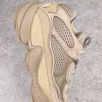 Yeezy 500 Desert Rat "Taupe Light" 灰褐色GX3605 圈內高端賣家首選完美零瑕疵沖正絕不翻車萬邦原廠翻毛、甩紋牛皮內置adiPRENE+減震科技全鞋包括內裡機台針車間距調整與原版一致原底模具"adiadiENE"字型卡外標面效果正確尺寸相測尺寸