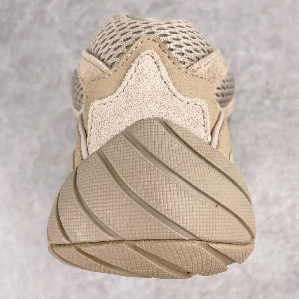 Yeezy 500 Desert Rat "Taupe Light" 灰褐色GX3605 圈內高端賣家首選完美零瑕疵沖正絕不翻車萬邦原廠翻毛、甩紋牛皮內置adiPRENE+減震科技全鞋包括內裡機台針車間距調整與原版一致原底模具"adiadiENE"字型卡外標面效果正確尺寸相測尺寸