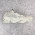 Yeezy 500 Desert Rat 鹽霧色EE7287 圈內高階賣家首選完美零瑕疵沖正絕不翻車萬邦原廠翻毛、甩紋牛皮內置adiPRENE+減震科技全鞋包括內裡機台針車間距調整與原版一致原底模具ZEZE"adiPRENE"卡形完美36.5 37 38 38.5 39 40 40.5 41 42 42.5 43 44 44.5 45 46 47 48 編碼：Xby4936050
