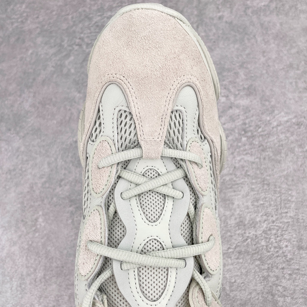 Yeezy 500 Desert Rat 鹽霧色EE7287 圈內高階賣家首選完美零瑕疵沖正絕不翻車萬邦原廠翻毛、甩紋牛皮內置adiPRENE+減震科技全鞋包括內裡機台針車間距調整與原版一致原底模具ZEZE"adiPRENE"卡形完美36.5 37 38 38.5 39 40 40.5 41 42 42.5 43 44 44.5 45 46 47 48 編碼：Xby4936050