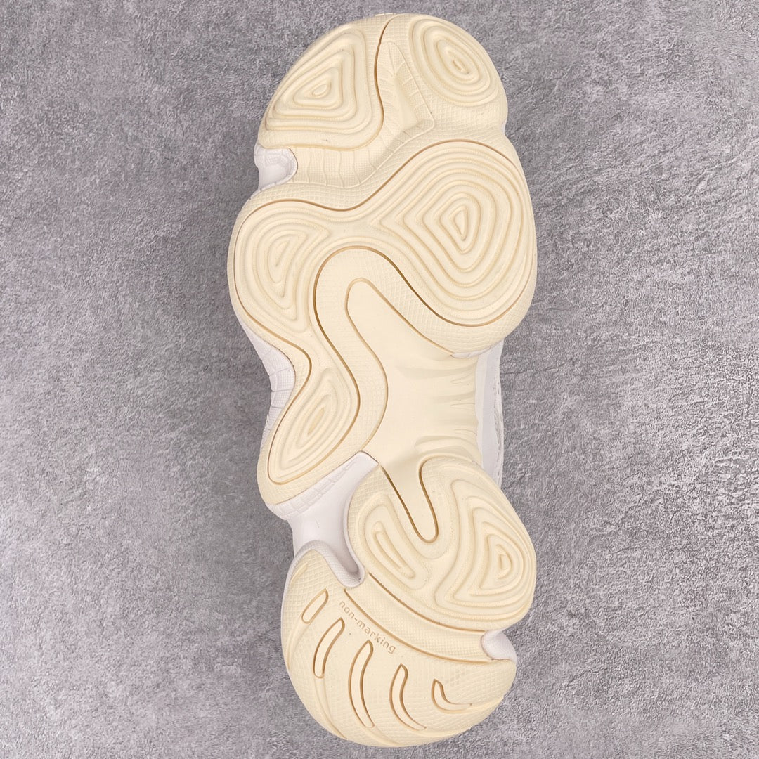 Yeezy 500 Desert Rat "Bone White"骨白配色FV3573 圈內高端賣家首選完美零瑕疵沖正絕不翻車萬邦原廠翻毛、甩紋牛皮內置adiPRENE+減震科技全鞋包括內裡機台針車間距調整與原版一致原底字墊樣卡