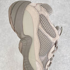 Yeezy 500 Desert Rat 灰棕色GX3607 隨意秒殺各種市面偽純原全新外貿批次市場最強性價比版本1：頂級製作工藝僅看齊發售原鞋2：萬邦原廠翻毛、甩紋牛皮3：內置adiPRENE+減震科技4：全鞋包括內裡機台針間距調整與原始版本：PR​​Sadi37753號36.5 37 38 38.5 39 40 40.5 41 42 42.5 43 44 44.5 45 46 46.5 47 48 編碼：Mby3936000