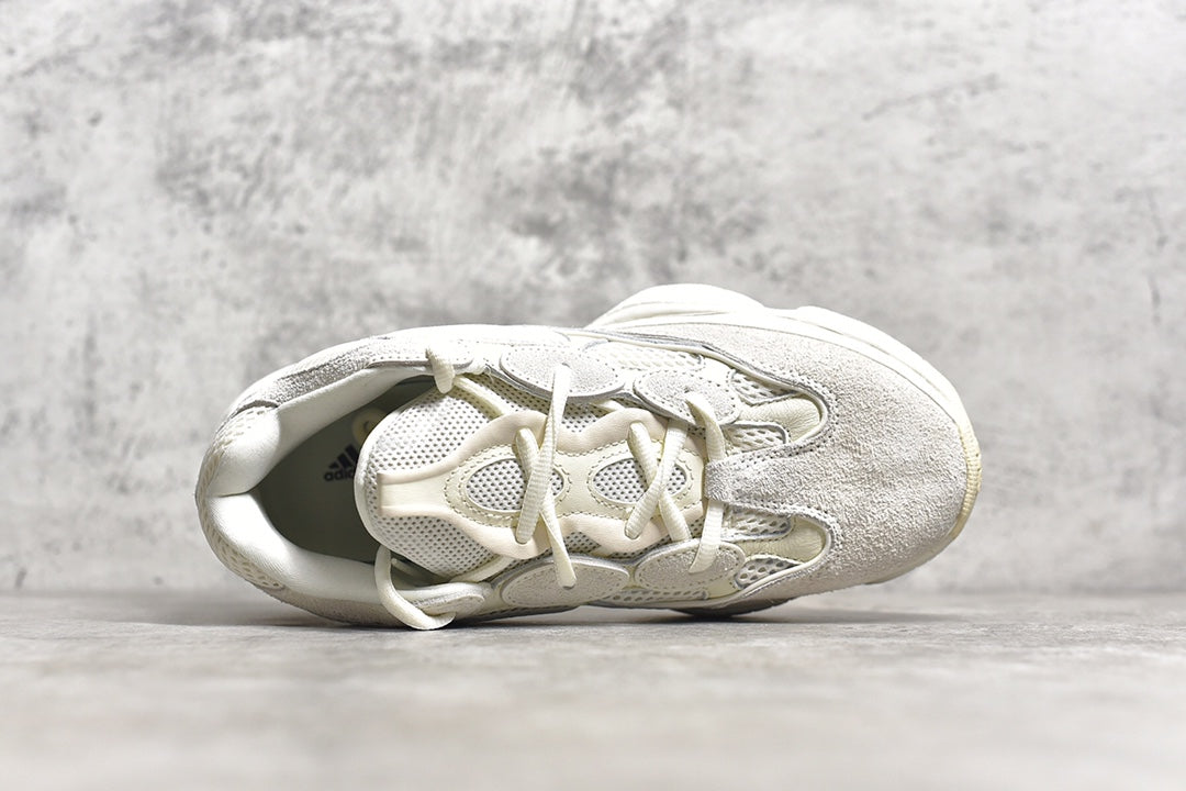 【椰子500】 最大48碼AD Yeezy 500 進口翻毛皮質感可見後跟小V包裹夾角可見區分市面鬆垮腳裸刻字清晰媲美公司打造最強懂貨的老鐵看一眼鞋型就懂低消費入手最佳選擇版本⚠️尺寸：36 36.5 37 38 38. 43 44 44.5 45 46 47 48
