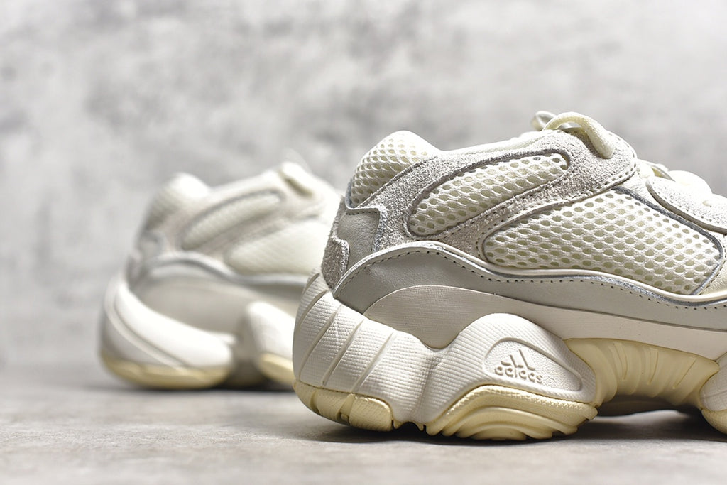 【椰子500】 最大48碼AD Yeezy 500 進口翻毛皮質感可見後跟小V包裹夾角可見區分市面鬆垮腳裸刻字清晰媲美公司打造最強懂貨的老鐵看一眼鞋型就懂低消費入手最佳選擇版本⚠️尺寸：36 36.5 37 38 38. 43 44 44.5 45 46 47 48