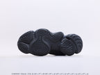 阿迪達斯Adidas YEEZY Desert Rat 椰子500 adidas Yeezy 500 Utility Black 黑武士鞋面採用皮革、麂皮和網眼三種材質打造，以復古氣息十足的adiPrene 中底取代早前的人氣BOOST 緩震設計貨號：F36640#251809009