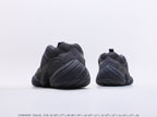 阿迪達斯Adidas YEEZY Desert Rat 椰子500 adidas Yeezy 500 Utility Black 黑武士鞋面採用皮革、麂皮和網眼三種材質打造，以復古氣息十足的adiPrene 中底取代早前的人氣BOOST 緩震設計貨號：F36640#251809009