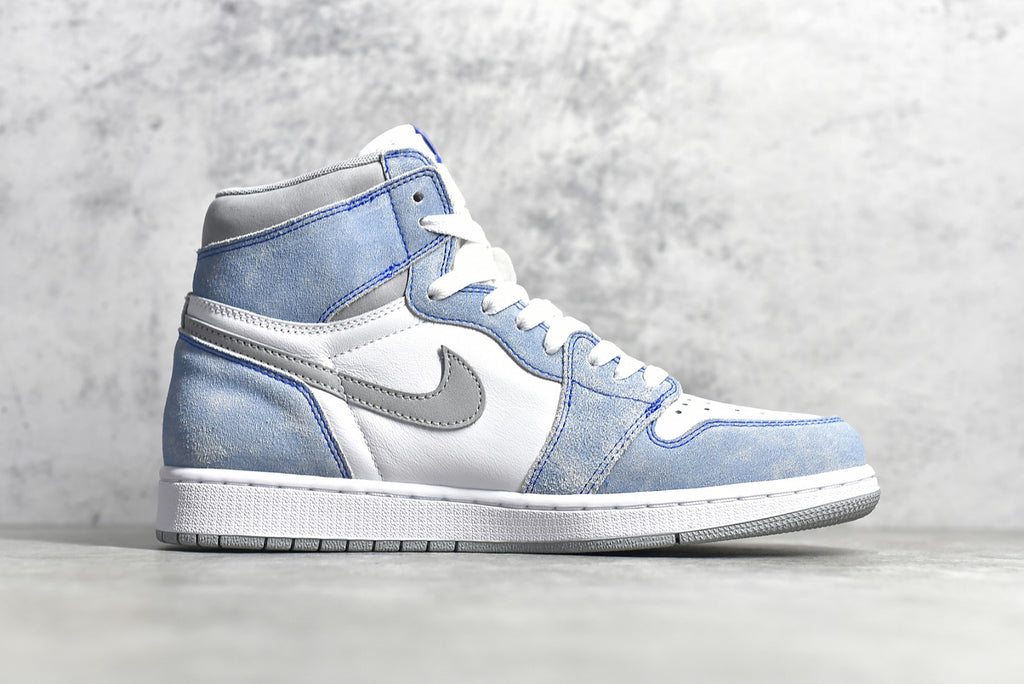 Air Jordan 1 Retro "Hyper Royal" KL薄荷糖/水洗白藍目前市面唯一提前原鞋開發正確鞋面水洗紋路正確鞋頭沖孔正確高頻飛翼LOGO 進口原廠皮料貨號:555088 402