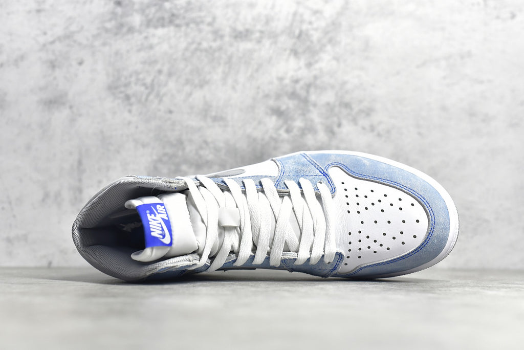 Air Jordan 1 Retro "Hyper Royal" KL薄荷糖/水洗白藍目前市面唯一提前原鞋開發正確鞋面水洗紋路正確鞋頭沖孔正確高頻飛翼LOGO 進口原廠皮料貨號:555088 402