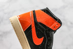 Air Jordan 1 Retro "Obsidian" 漆皮扣碎原廠皮料原楦原紙板開發#鞋面清潔度最高QC檢驗標準無溢膠#飛翼3D高頻深度立體#鞋盒、防塵紙皆購買來自原廠原盒原標絕對完美公司貨號：555088-028