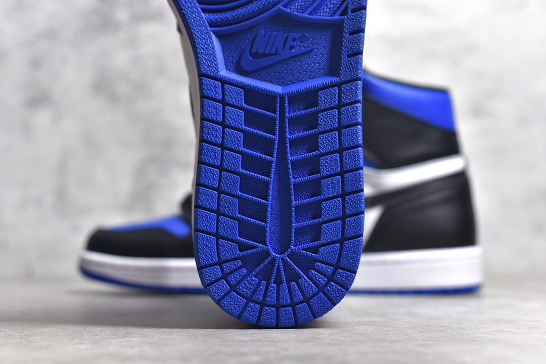 Air Jordan 1 High OG “Game Royal” AJ1黑籃腳趾正確高頻飛翼LOGO 原鞋開發特供皮料正確後跟楦型貨號:555088-041