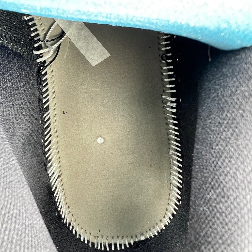 AJ1low白黑漆皮！ 尺寸35.5-45全碼出貨！ 市售最強低筒！天花板品質！ 市面唯一正確版本！全鞋正品原料！ DV1309-100！編碼OAH270！
