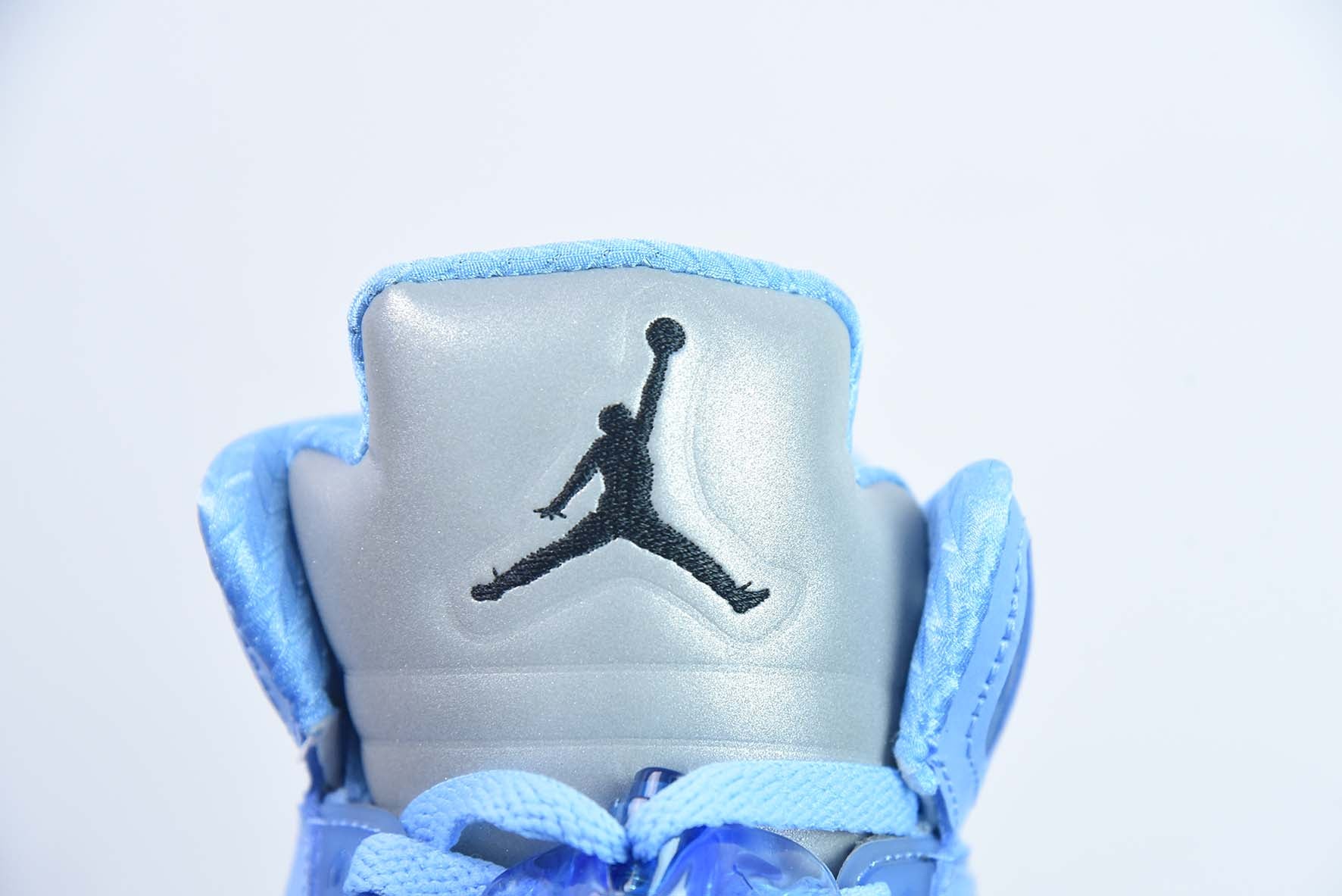 TNE30147668 純原Air Jordan 5 文化籃球鞋AJ5「UNC」北卡藍貨號：DV1310 401 尺寸：40-47.5