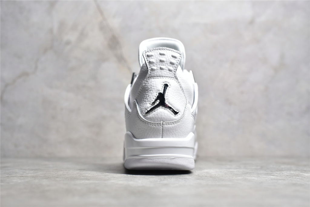 Air Jordan 4 系列優選品質原鞋開發正確鞋款正確中底鋼印頭層皮料極速福利尺寸：36 36.5 37.5 38 38.5 39 40 40.5 41 42 42.5 43 44 44.5 45 46 47.