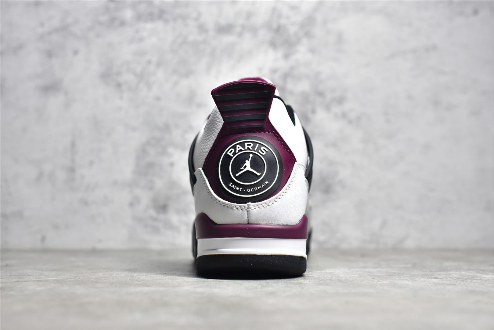 外貿A版最強性價比Air Jordan 4 大巴黎清潔度高鞋型正用料真實後續配色陸續出貨全頭層秒殺市面偽純原真正做到市面最強性價比細節無壓力Size：40/46