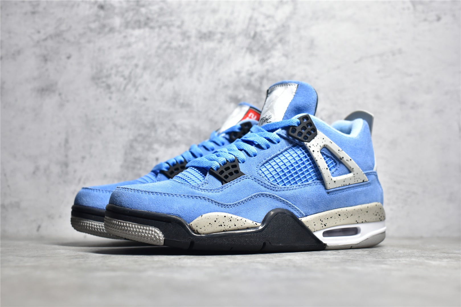 外貿A版最強性價比Air Jordan 4 大學藍CT8527-400 清潔度高鞋型正用料真實後續配色陸續出貨全頭層秒殺市面偽純原真正做到市面最強性價比細節無壓力Size：40/46