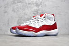 外貿專供純原Air Jordan 11 Retro 高幫男子文化籃球鞋國內一線大廠出品知名廠牌同源原鞋原數據紙板開發原裝碳板加持內置全掌Sole氣墊原檔案電繡Jump Logo 鞋面沖裁標準點位美人尖原鞋匹配度高達98% Size：40 40.5 41 42 42.5 43 44 44.5 45 46 47.5