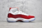 外貿專供純原Air Jordan 11 Retro 高幫男子文化籃球鞋國內一線大廠出品知名廠牌同源原鞋原數據紙板開發原裝碳板加持內置全掌Sole氣墊原檔案電繡Jump Logo 鞋面沖裁標準點位美人尖原鞋匹配度高達98% Size：40 40.5 41 42 42.5 43 44 44.5 45 46 47.5