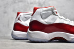 外貿專供純原Air Jordan 11 Retro 高幫男子文化籃球鞋國內一線大廠出品知名廠牌同源原鞋原數據紙板開發原裝碳板加持內置全掌Sole氣墊原檔案電繡Jump Logo 鞋面沖裁標準點位美人尖原鞋匹配度高達98% Size：40 40.5 41 42 42.5 43 44 44.5 45 46 47.5