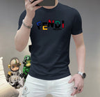 芬迪這個春天，讓肌膚感受極致的溫柔與舒適！ 👕 全新男士夏季圓領蠶絲棉短袖T卹，現已優雅登場！ 🌟 精選優質蠶絲棉，柔軟透氣，輕盈貼合，讓你在炎炎夏日也能保持清爽自在。 🌟 經典圓領設計，簡約而不簡單，無論是日常出街或休閒聚會，都能輕鬆駕馭。 🌟 多種時尚色彩選擇，滿足你對個性的追求，讓每一天都充滿新鮮感。 尺寸M-5XL